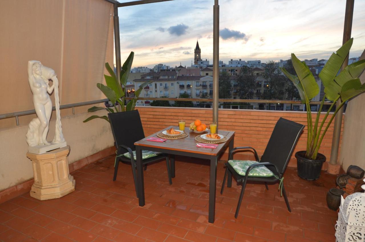 Habitacion Grande Con Terraza Privada, Malaga Centro Exterior photo